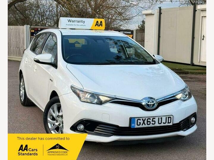 Toyota Auris 1.8 VVT-h Business Edition CVT Euro 6 (s/s) 5dr (Safety Sense) Toyota Auris 1.8 VVT-h Business Edition CVT Euro 6 (s/s) 5dr (Safety Sense)