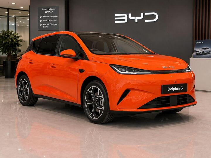 BYD Dolphin G 1.5 DM-i 18.3kWh Comfort Auto Euro 6 (s/s) 5dr