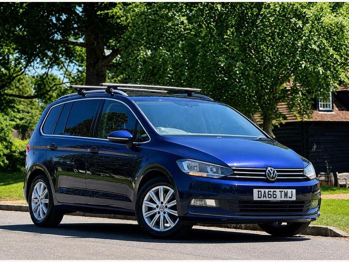 Volkswagen Touran 2.0 TDI BlueMotion Tech SEL DSG Euro 6 (s/s) 5dr