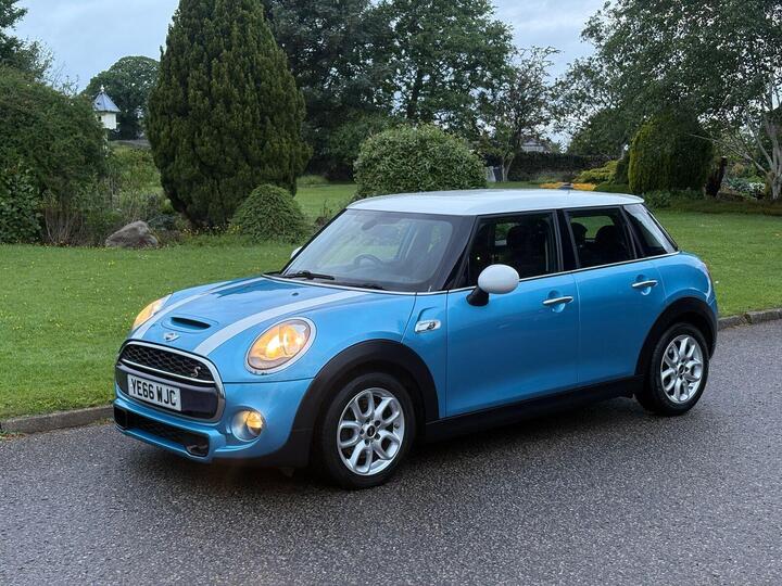 MINI Hatch 2.0 Cooper SD Euro 6 (s/s) 5dr
