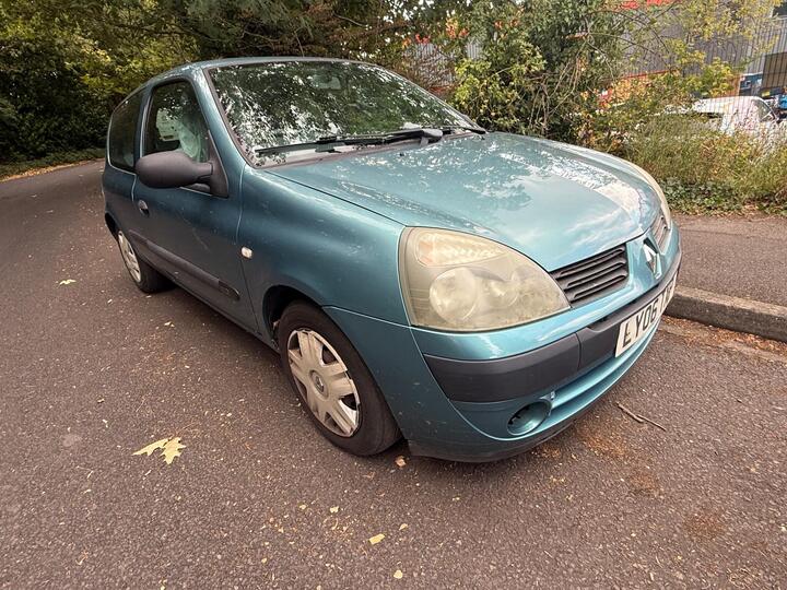 Renault Clio 1.2 Campus 3dr