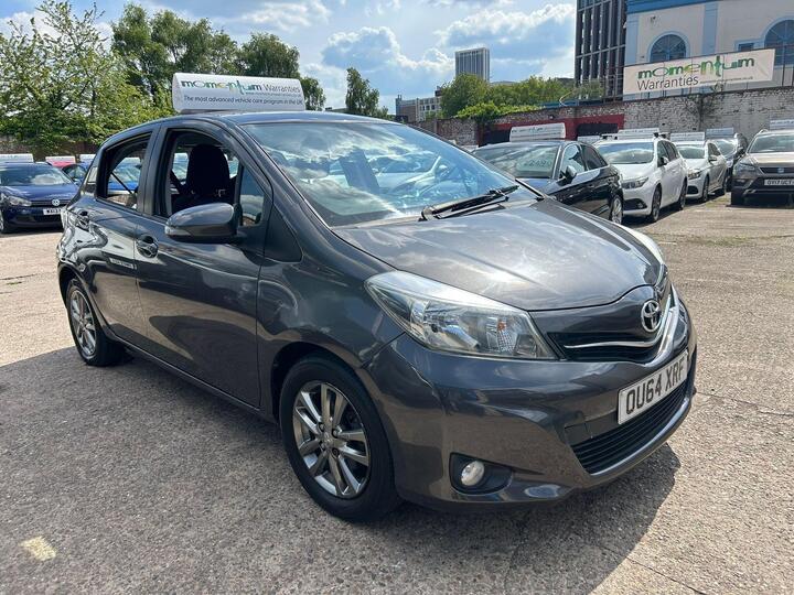 Toyota Yaris 1.33 Dual VVT-i Icon Plus Euro 5 5dr