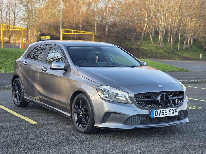 Mercedes-Benz A Class 1.5 A180d SE (Executive) Euro 6 (s/s) 5dr