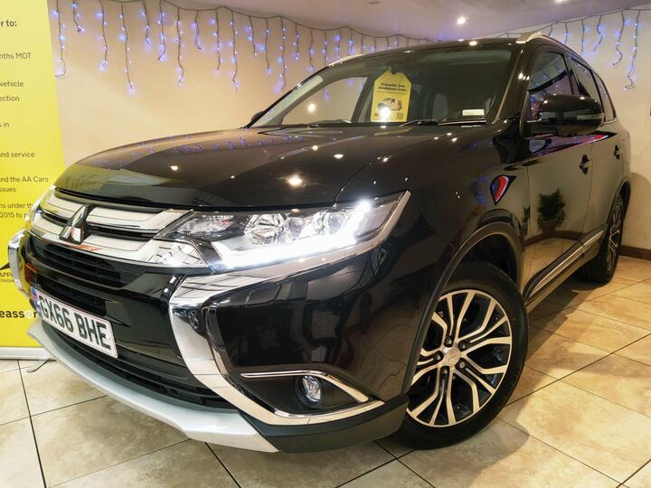 Mitsubishi Outlander 2.2 DI-D 4 Auto 4WD Euro 6 5dr Mitsubishi Outlander 2.2 DI-D 4 Auto 4WD Euro 6 5dr