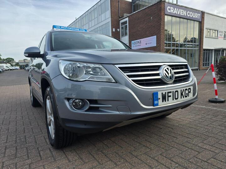 Volkswagen Tiguan 2.0 TDI Escape Auto 4WD Euro 5 5dr