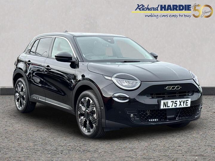 Fiat 600 1.2 MHEV La Prima E-DCT Euro 6 (s/s) 5dr