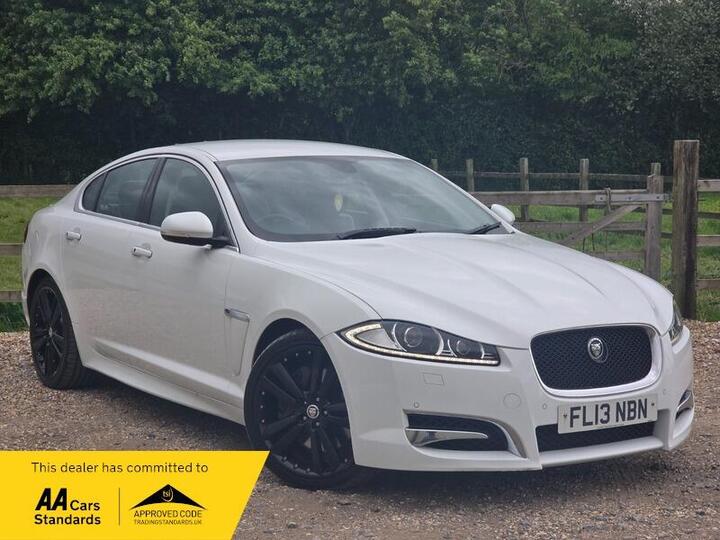 Jaguar XF 3.0d S V6 Portfolio Auto Euro 5 (s/s) 4dr