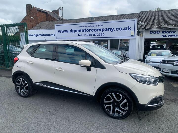 Renault Captur 0.9 TCe ENERGY Dynamique MediaNav Euro 5 (s/s) 5dr