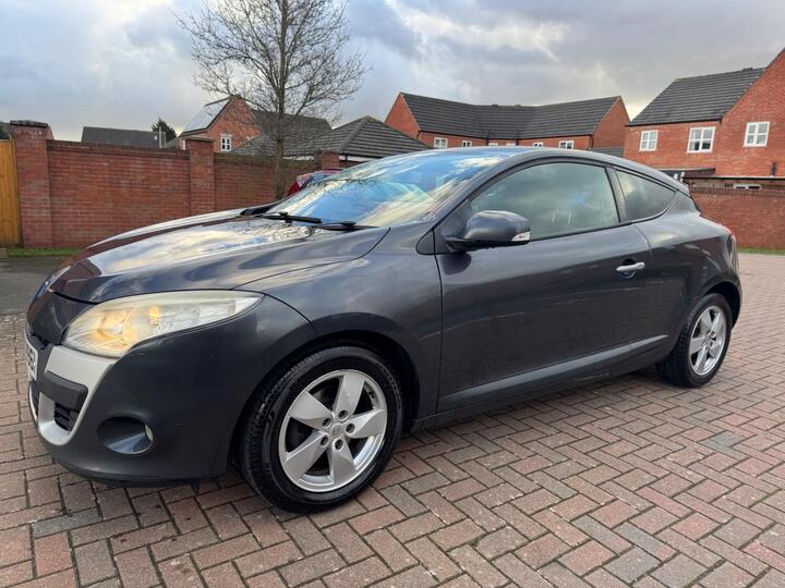 Renault Megane 1.5 DCi Dynamique Euro 4 3dr