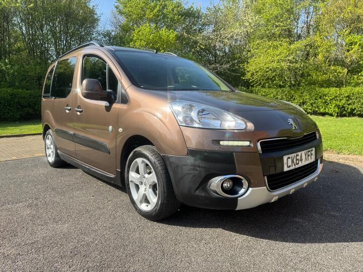 Peugeot Partner Tepee 1.6 HDi Tepee Outdoor 5dr Peugeot Partner Tepee 1.6 HDi Tepee Outdoor 5dr