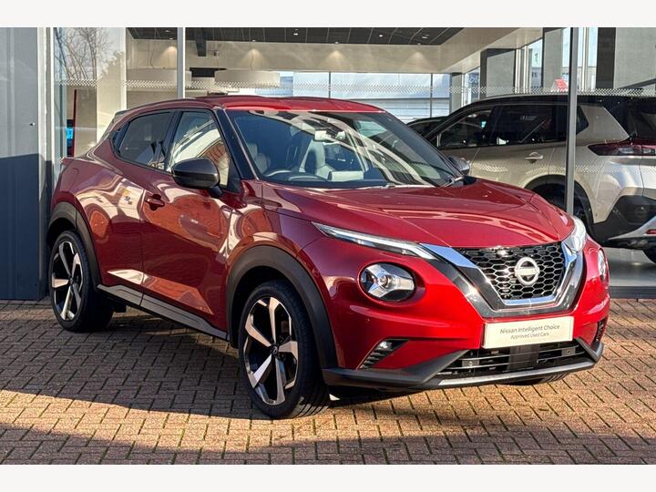 Nissan Juke 1.0 DIG-T Tekna Euro 6 (s/s) 5dr Nissan Juke 1.0 DIG-T Tekna Euro 6 (s/s) 5dr