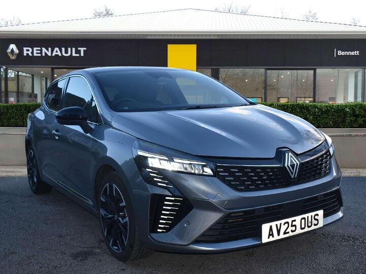 Renault CLIO 1.6 E-TECH Techno Auto Euro 6 (s/s) 5dr