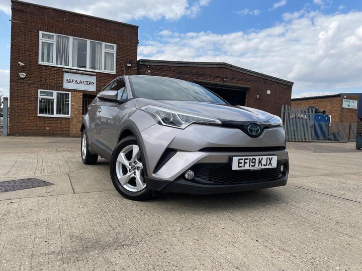 Toyota C-HR 1.8 VVT-h Icon CVT Euro 6 (s/s) 5dr