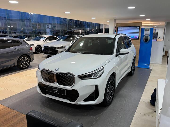BMW IX1 20 66.5kWh M Sport Auto EDrive 5dr (22kW Charger)