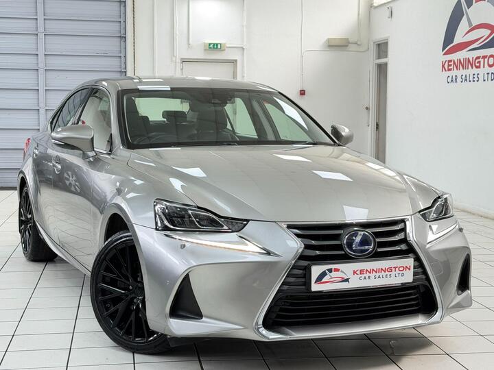 Lexus IS 2.5 300h Premier E-CVT Euro 6 (s/s) 4dr