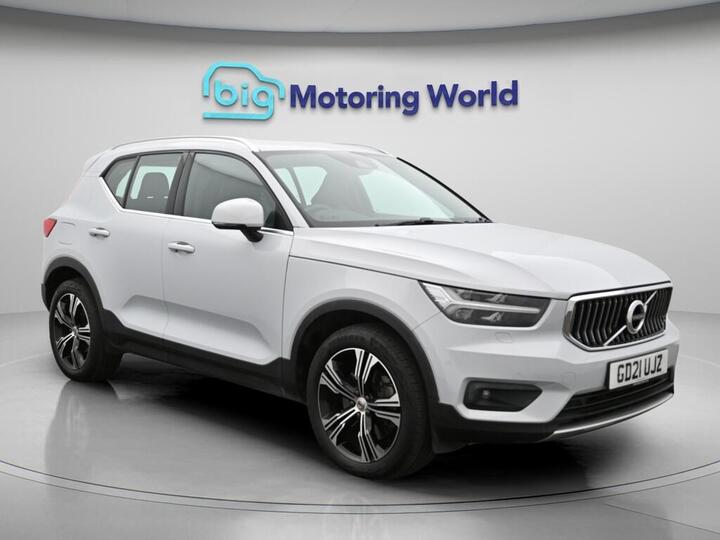 Volvo XC40 1.5h T5 Twin Engine Recharge 10.7kWh Inscription Pro Auto Euro 6 (s/s) 5dr