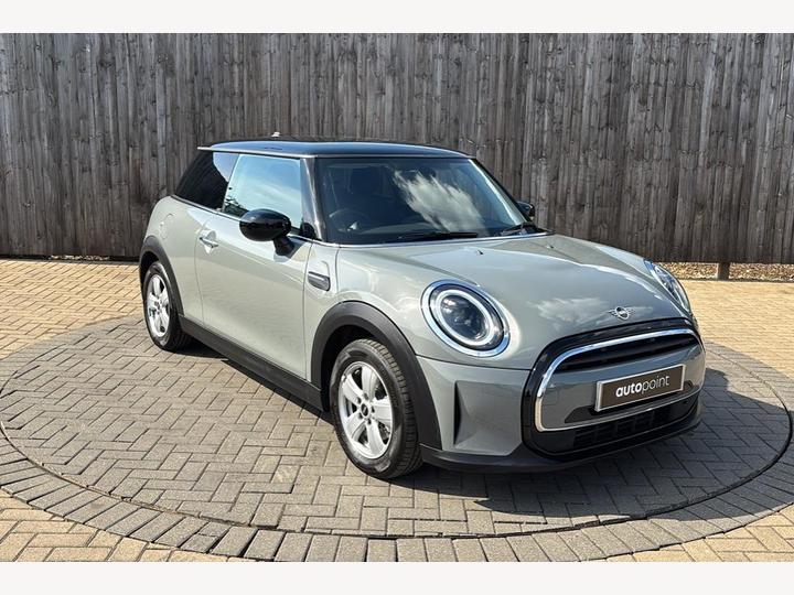 MINI UNKNOWN 1.5 Cooper Classic Steptronic Euro 6 (s/s) 3dr