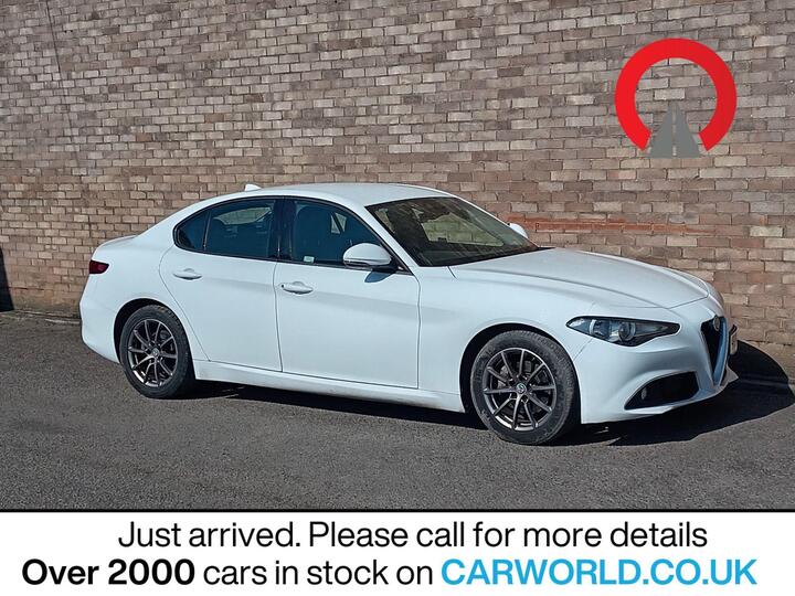 Alfa Romeo GIULIA 2.2 TD Super Auto Euro 6 (s/s) 4dr