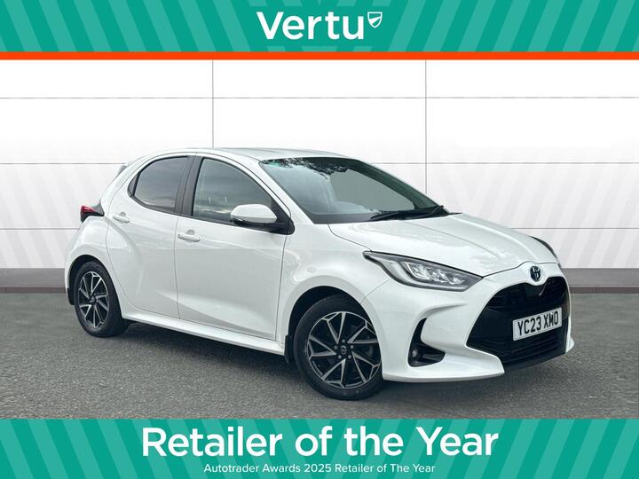 Toyota Yaris 1.5 VVT-h Design E-CVT Euro 6 (s/s) 5dr