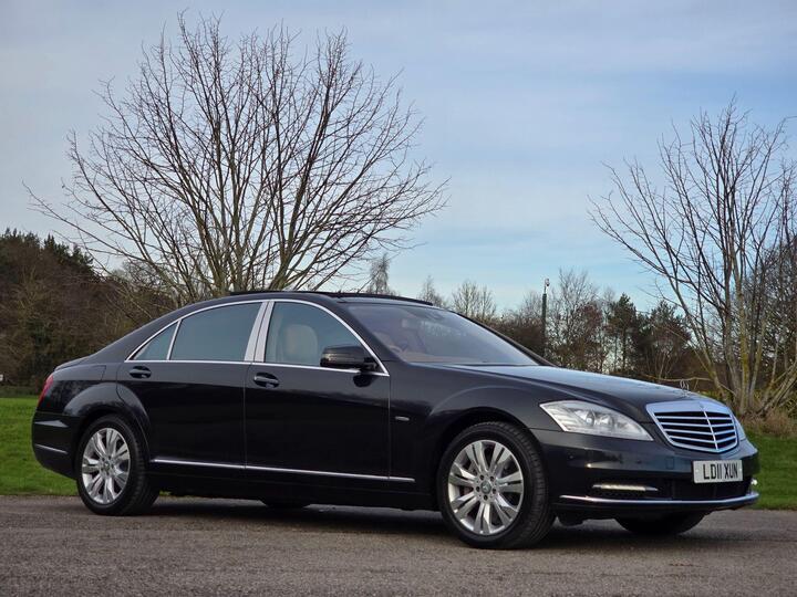 Mercedes-Benz S Class 4.7 S500L V8 BlueEfficiency G-Tronic+ Euro 5 (s/s) 4dr Mercedes-Benz S Class 4.7 S500L V8 BlueEfficiency G-Tronic+ Euro 5 (s/s) 4dr