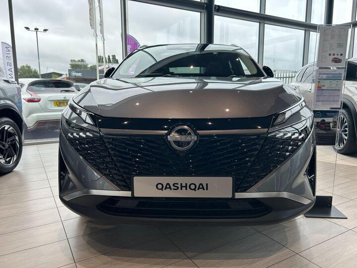 Nissan Qashqai 1.3 DIG-T MHEV N-Connecta XTRON Euro 6 (s/s) 5dr