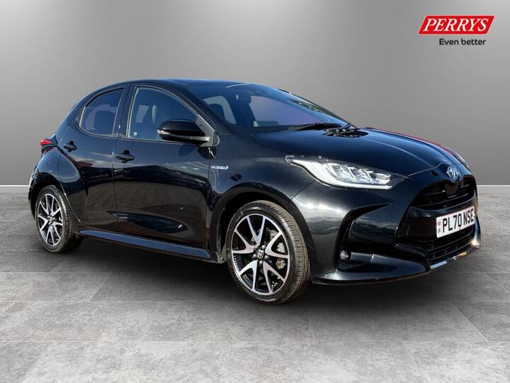 Toyota Yaris 1.5 VVT-h Dynamic E-CVT Euro 6 (s/s) 5dr