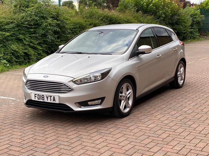 Ford Focus 1.0T EcoBoost Titanium Euro 6 (s/s) 5dr