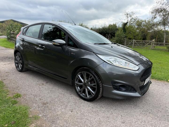 Ford Fiesta 1.0T EcoBoost ST-Line Euro 6 (s/s) 5dr