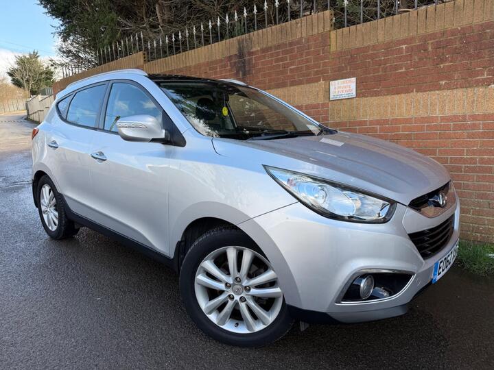 Hyundai Ix35 2.0 CRDi Premium 4WD Euro 5 5dr