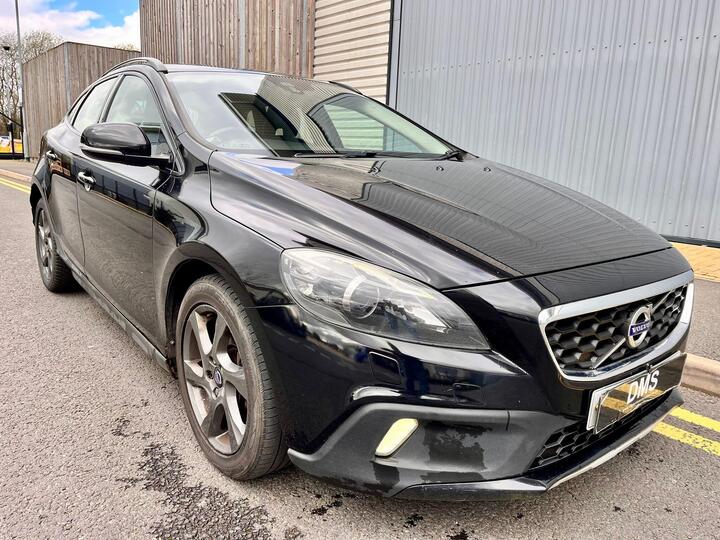 Volvo V40 Cross Country 2.0 D2 Lux Auto Euro 6 (s/s) 5dr