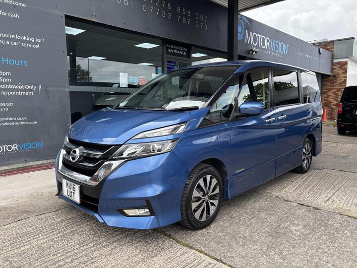 Nissan Serena 2.0 Hybrid Highway Star