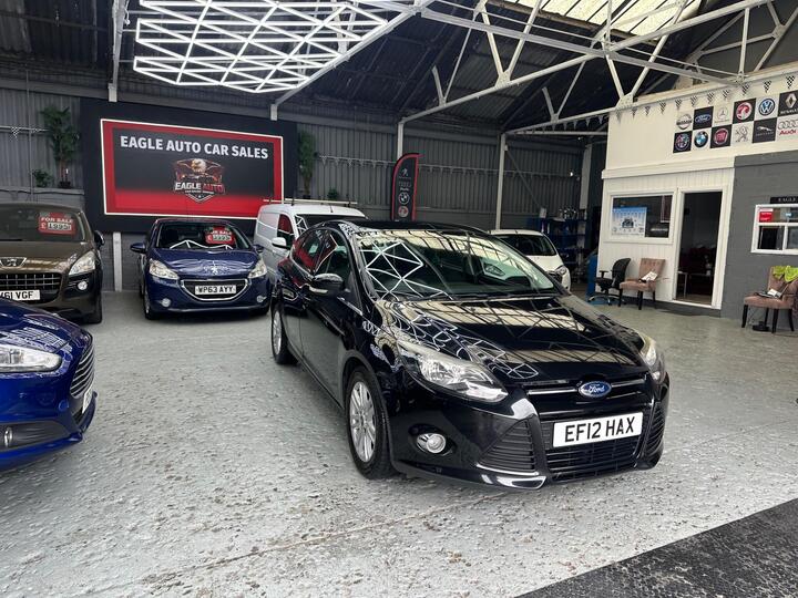 Ford Focus 1.0T EcoBoost Titanium Euro 5 (s/s) 5dr