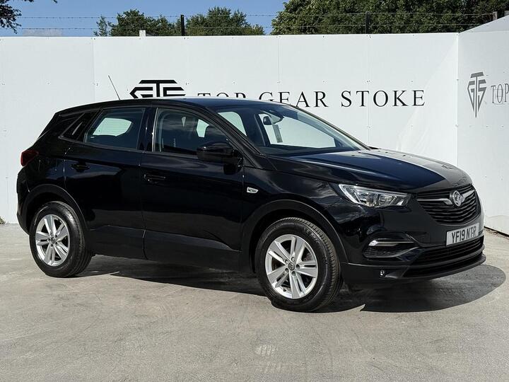 Vauxhall Grandland X 1.2 Turbo SE Euro 6 (s/s) 5dr
