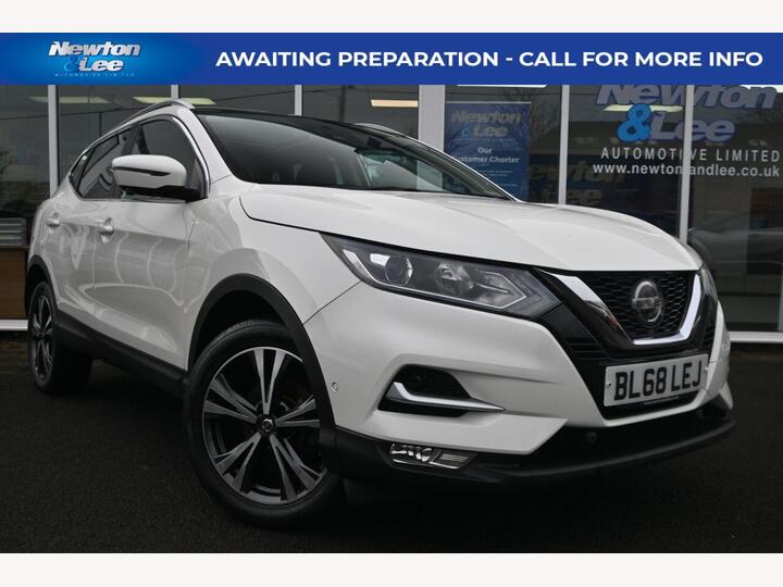 Nissan QASHQAI 1.5 DCi N-Connecta Euro 6 (s/s) 5dr