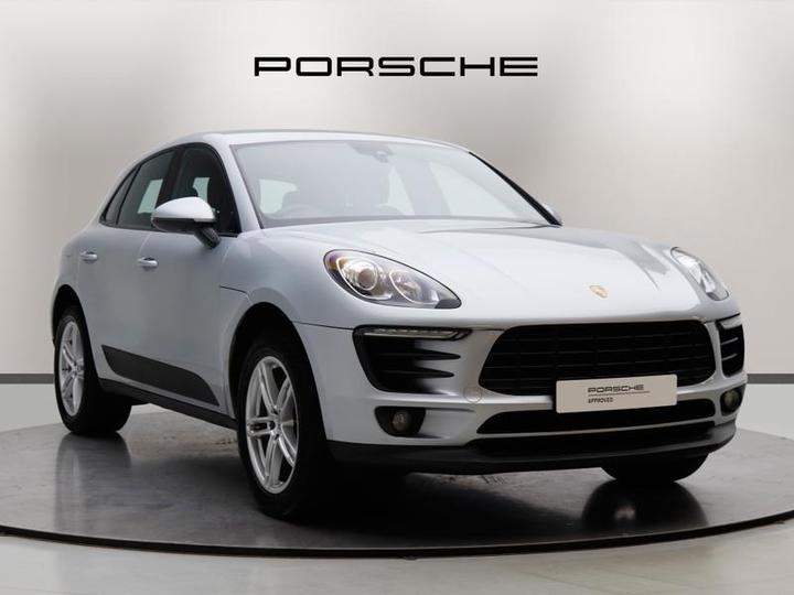 Porsche Macan 2.0T PDK 4WD Euro 6 (s/s) 5dr