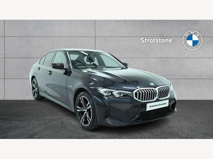 BMW 3 Series 2.0 330e 12kWh M Sport Auto Euro 6 (s/s) 4dr BMW 3 Series 2.0 330e 12kWh M Sport Auto Euro 6 (s/s) 4dr
