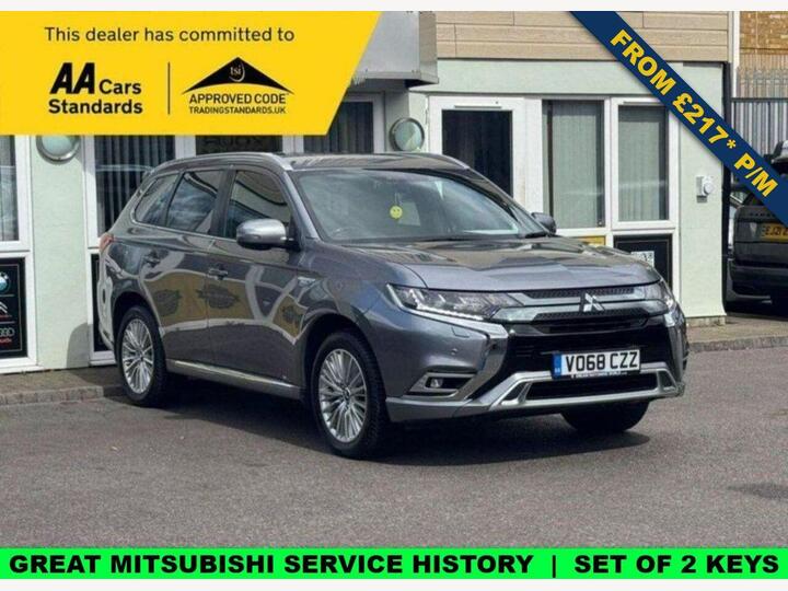 Mitsubishi OUTLANDER 2.4h TwinMotor 13.8kWh 4h CVT 4WD Euro 6 (s/s) 5dr
