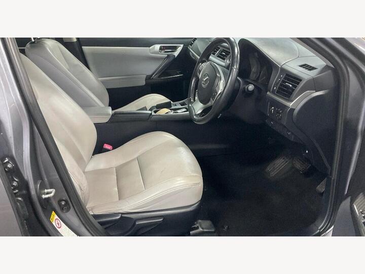 Lexus CT 1.8 200h Luxury CVT Euro 5 (s/s) 5dr
