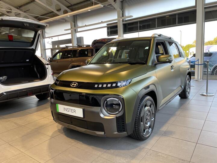 Hyundai INSTER Long Range 49kWh Cross Auto 5dr