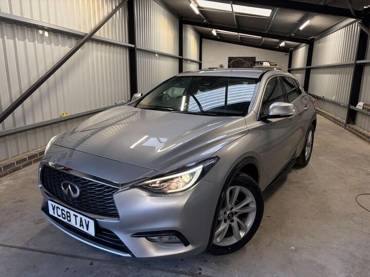 Infiniti Q30 1.6T Luxe DCT Euro 6 (s/s) 5dr