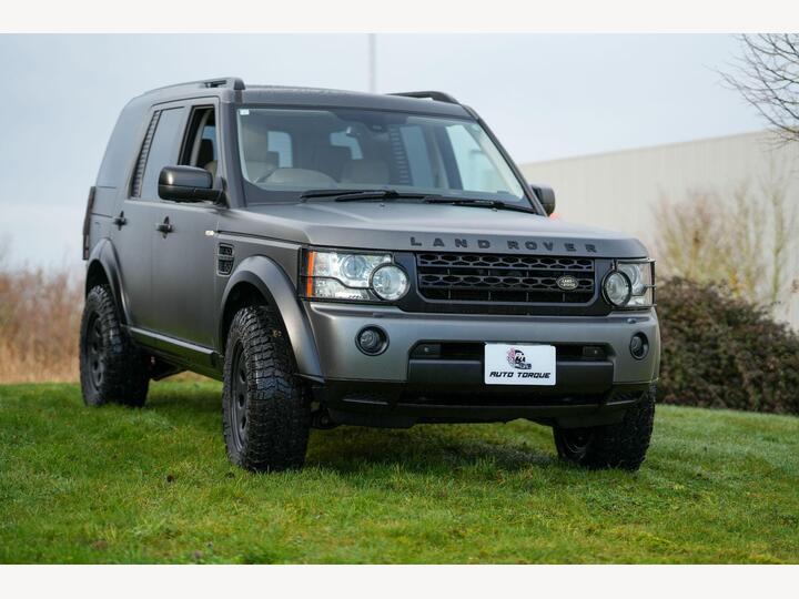 Land Rover Discovery 4 5.0 V8 HSE 380 BHP Land Rover Discovery 4 5.0 V8 HSE 380 BHP