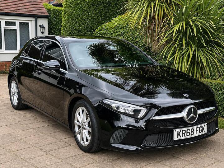 Mercedes-Benz A Class 1.5 A180d Sport (Executive) 7G-DCT Euro 6 (s/s) 5dr