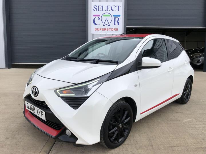 Toyota AYGO 1.0 VVT-i X-press X-shift Euro 6 5dr
