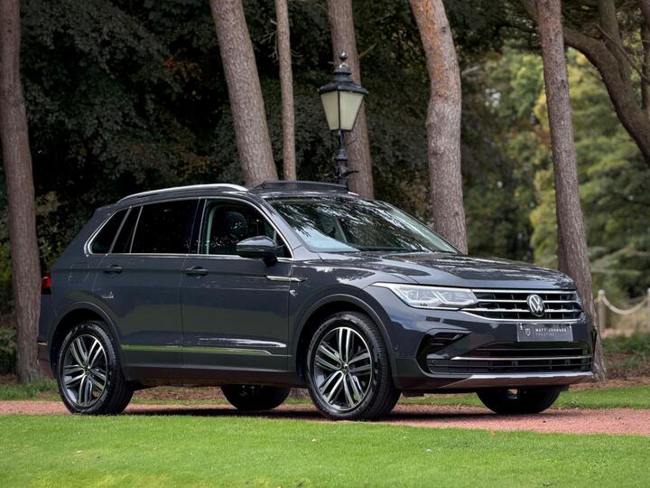 Volkswagen Tiguan 2.0 TDI Elegance DSG Euro 6 (s/s) 5dr