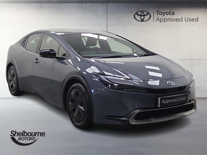 Toyota Prius Plug-in Design 2.0 13.6kWh Design CVT Euro 6 (s/s) 5dr