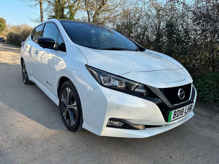 Nissan Leaf 40kWh Tekna Auto 5dr