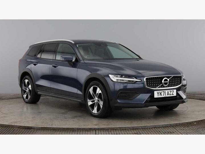 Volvo V60 Cross Country 2.0 B4 MHEV Auto AWD Euro 6 (s/s) 5dr