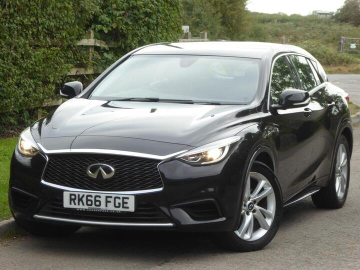 Infiniti Q30 1.5d SE Euro 6 (s/s) 5dr