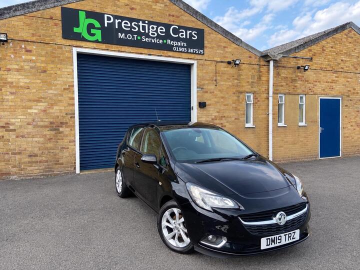 Vauxhall Corsa 1.4i EcoTEC SRi Nav Euro 6 5dr