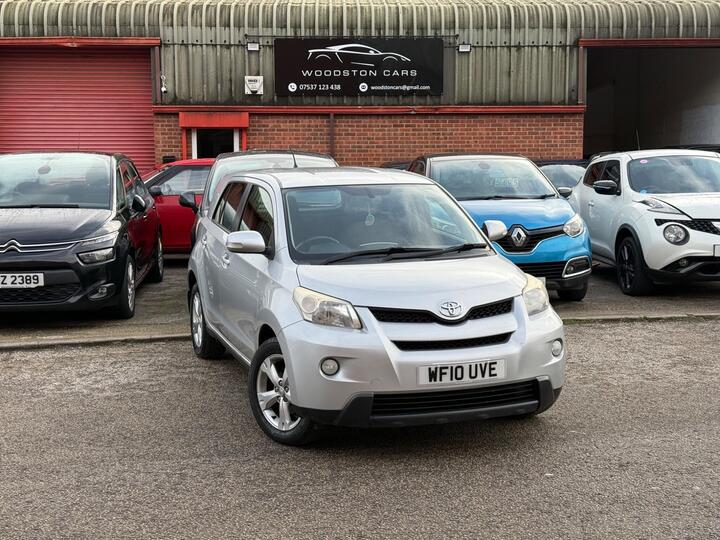 Toyota Urban Cruiser 1.4 D-4D 4WD Euro 4 5dr